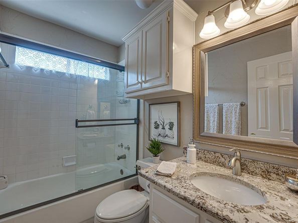 5908  Yacht Club Drive , Rockwall Texas 75032