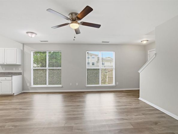 206  River Rock Drive , Dallas Texas 75217