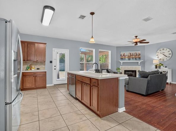 4824  Red Velvet Road , Fort Worth Texas 76244