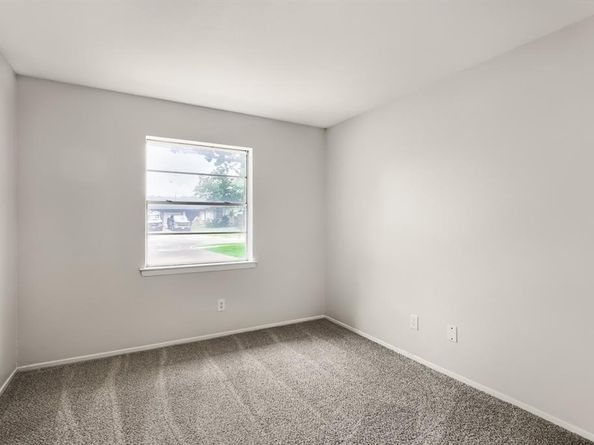 1106  Intervale Drive , Garland Texas 75043