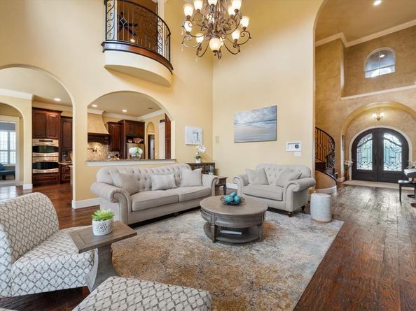 7001  Diamond Oaks Drive , Mansfield Texas 76063