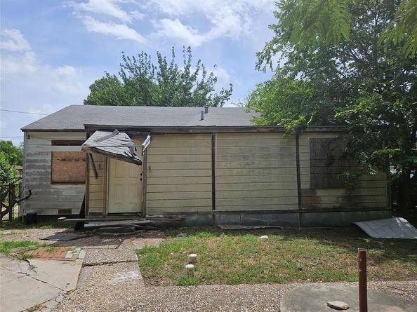 3219  Idaho Avenue , Dallas Texas 75216