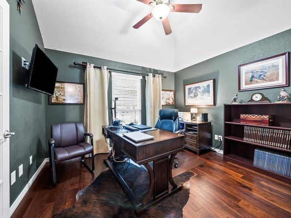 2933  Dog Leg Trail , McKinney Texas 75069