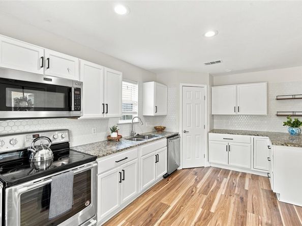10547  Cayuga Drive , Dallas Texas 75228