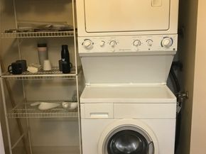 4540 8th Avenue NE 2004, Seattle WA 98105