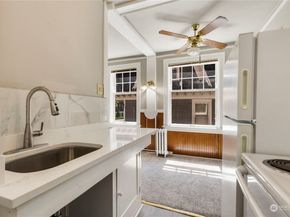 321 Boylston Avenue E 202, Seattle WA 98102