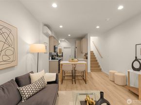 8045 E Mary Avenue NW, Seattle WA 98117