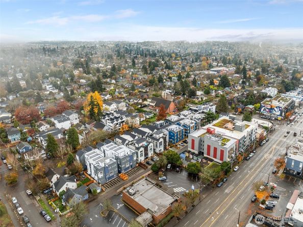 8045 E Mary Avenue NW, Seattle WA 98117