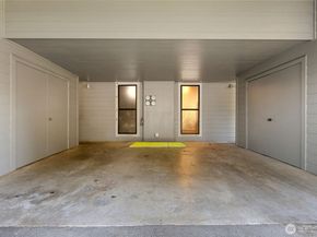 6439 139th Avenue NE 19, Redmond WA 98052