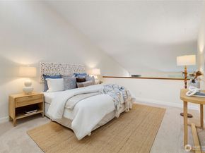 6439 139th Avenue NE 19, Redmond WA 98052