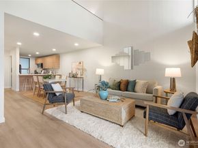 6439 139th Avenue NE 19, Redmond WA 98052