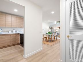 6439 139th Avenue NE 19, Redmond WA 98052