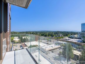 10232 NE 10th Street 1207, Bellevue WA 98004