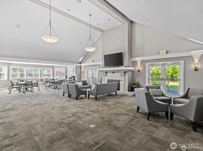 22519 SE 38th Terrace 1423, Issaquah WA 98029