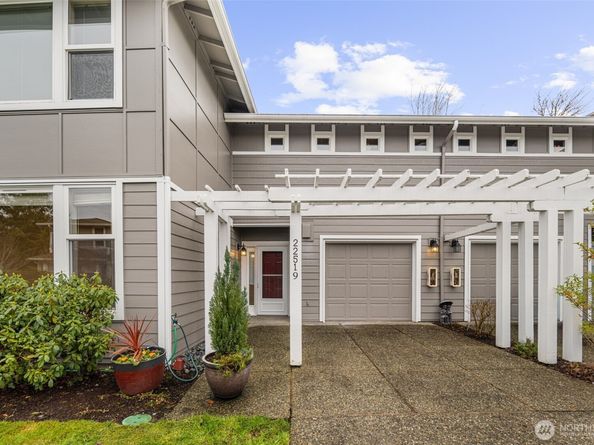 22519 SE 38th Terrace 1423, Issaquah WA 98029