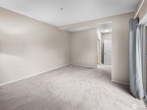 22519 SE 38th Terrace 1423, Issaquah WA 98029