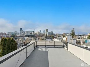 916 B 14th Avenue, Seattle WA 98122