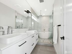 916 B 14th Avenue, Seattle WA 98122