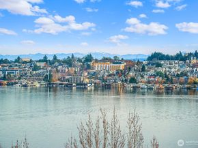 2401 8th Avenue N 202, Seattle WA 98109