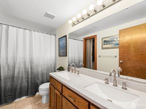 2401 8th Avenue N 202, Seattle WA 98109