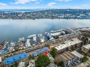 2401 8th Avenue N 202, Seattle WA 98109