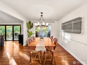 4017 239th Place SE, Sammamish WA 98029