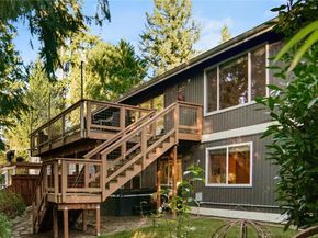 4017 239th Place SE, Sammamish WA 98029