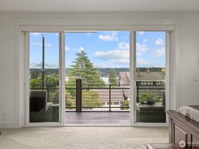 6921 55th Avenue S, Seattle WA 98118