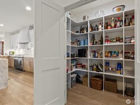 6921 55th Avenue S, Seattle WA 98118