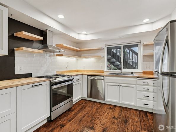 2210 Grade Road 7, Lake Stevens WA 98258