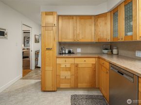 8818 22nd Avenue SW, Seattle WA 98106