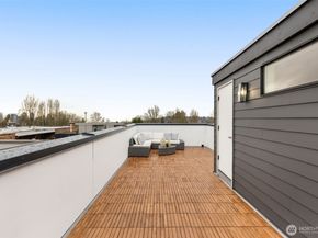 1123 A 10th Avenue E, Seattle WA 98102