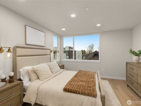 1123 A 10th Avenue E, Seattle WA 98102