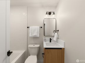 1123 A 10th Avenue E, Seattle WA 98102