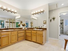 14402 SE 79th Drive, Newcastle WA 98059