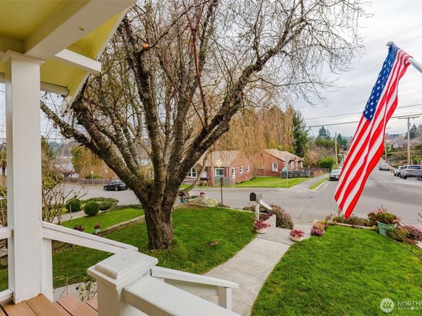 1561 High Avenue, Bremerton WA 98337