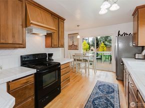 1561 High Avenue, Bremerton WA 98337