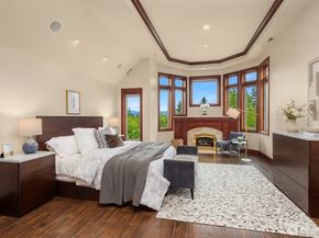 18212 244th Avenue NE, Woodinville WA 98077