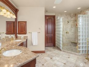 18212 244th Avenue NE, Woodinville WA 98077