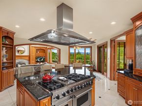 18212 244th Avenue NE, Woodinville WA 98077