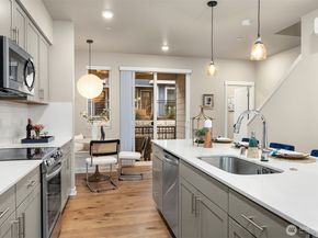 22924 80th Place W B, Edmonds WA 98026