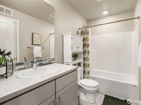 22924 80th Place W B, Edmonds WA 98026