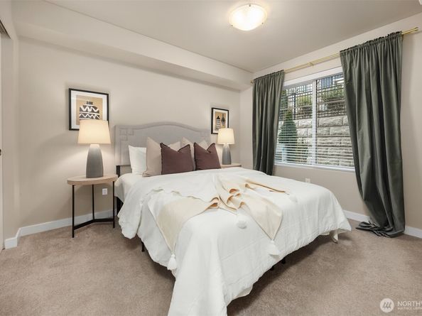 22924 80th Place W B, Edmonds WA 98026