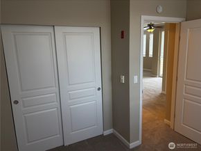 225 Logan Avenue S 111, Renton WA 98057