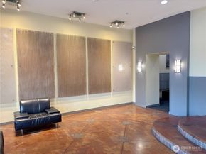 225 Logan Avenue S 111, Renton WA 98057