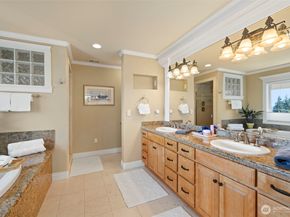 816 Walnut Street, Edmonds WA 98020