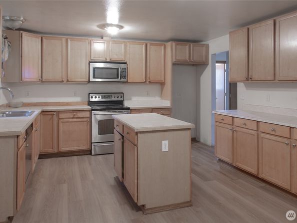 3711 S Chicago Street, Seattle WA 98118