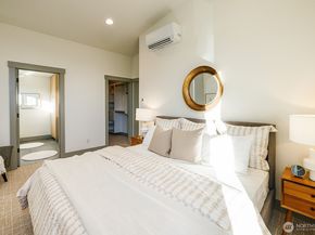 4110 30th Avenue S 8, Seattle WA 98108