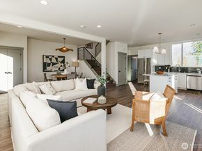 4110 30th Avenue S 8, Seattle WA 98108