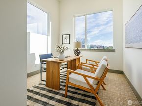 4110 30th Avenue S 8, Seattle WA 98108